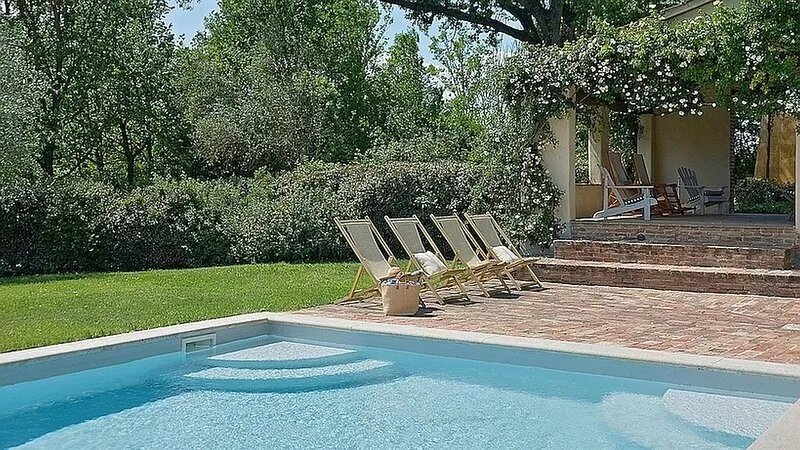 Wine Lovers! Luxury House on 250 Acre Vineyard, AC & Private Pool