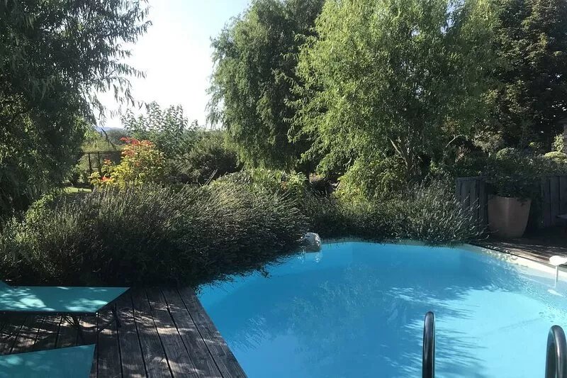 4 km from Gordes, Gite for 4 people