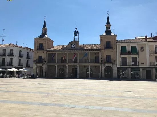 Casa Consistorial O Ayuntamiento