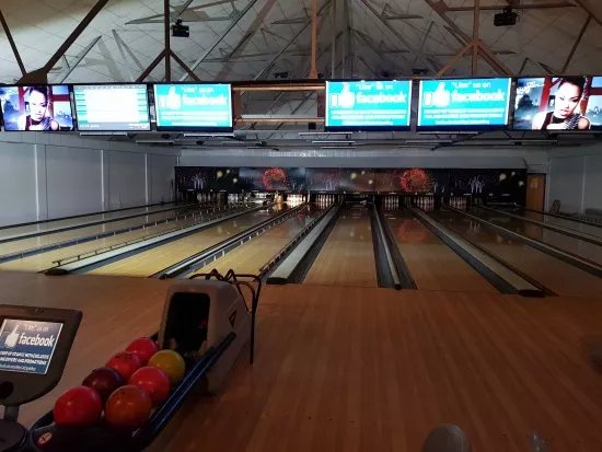 Alley-Catz Bowling
