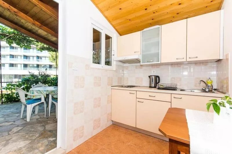 Apartments & Rooms Jokovic-Comfort Studio Apartment with Terrace and Partial