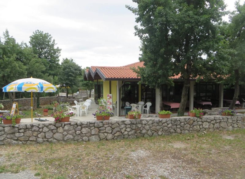 Risto Bar Grotta