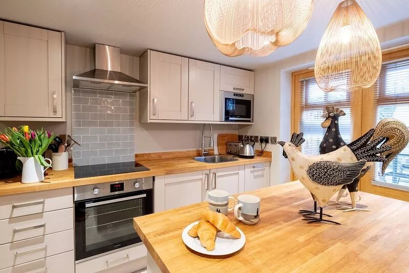 Church Farm Lodge - sleeps 4 guests  in 2 bedrooms