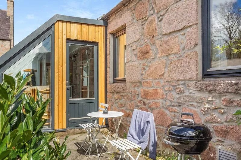The Coyles Cottage - SBH