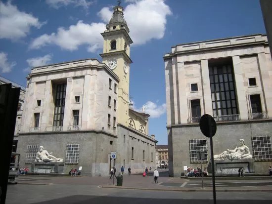 Piazza C.L.N