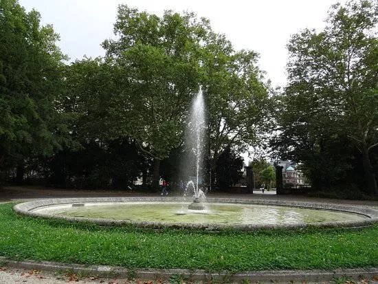 Brunnen Herrngarten