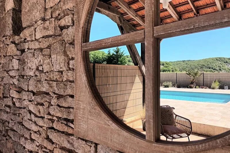 Exceptional property on the edge of VEZERE near LASCAUX
