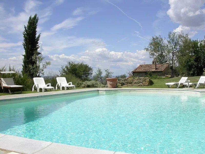 Casa Fontelunga, Tuscan holiday villa with private pool