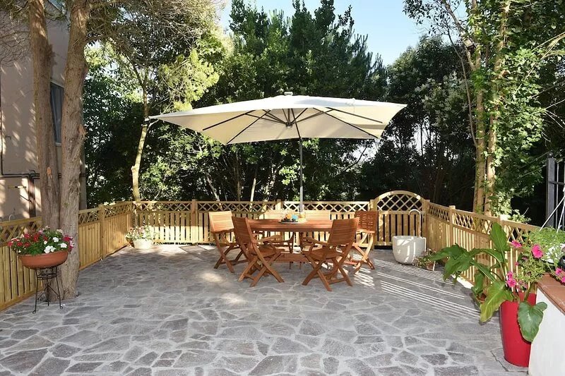 Appartamento in zona Panoramica a due passi dal Mare ed immerso nel verde