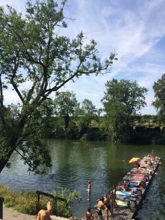 Familien- und Gemeinschaftsbad Dreilinden