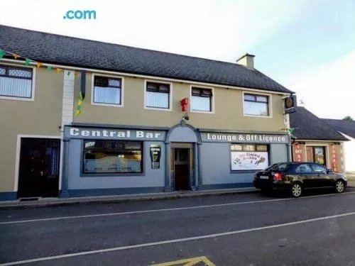 Central Bar B&B