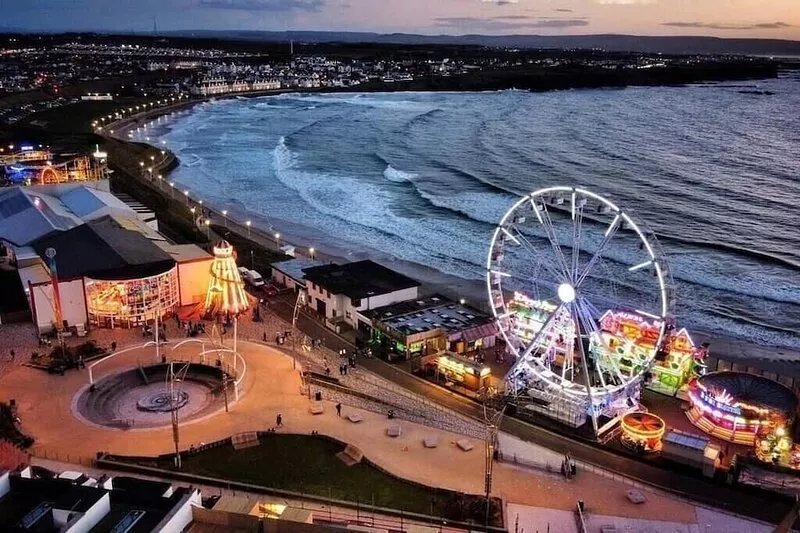 West Beach 3 - 1st Floor- Bars/Rest/Golf Open 900m