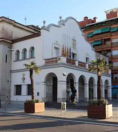 Ayuntamiento De Cerdanola Del Valles