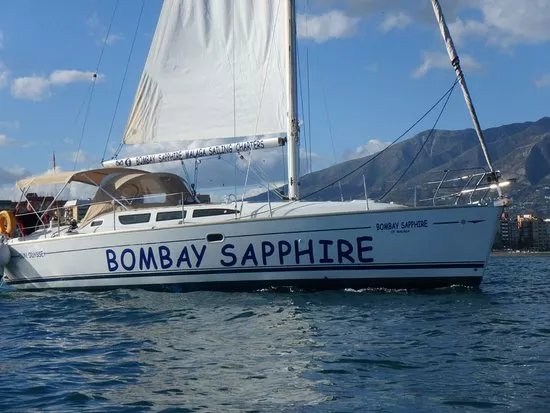 Dolphin Trips Bombay Sapphire