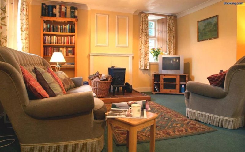 Inverawe Cottages