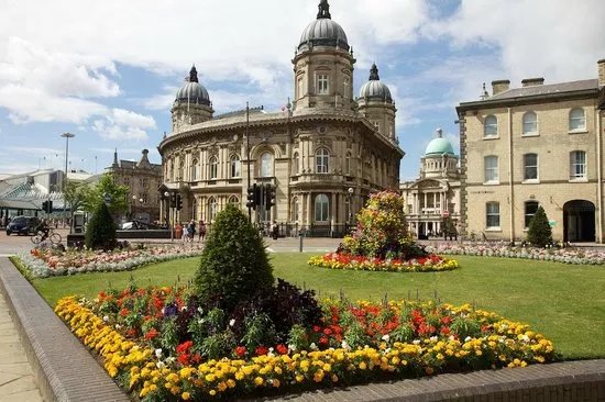 Queen's Gardens