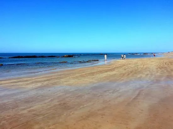 Playa De Las Tres Piedras