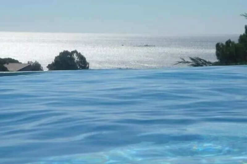Villa, St-Maxime sea view, tranquillity, air-conditioned, heated pool