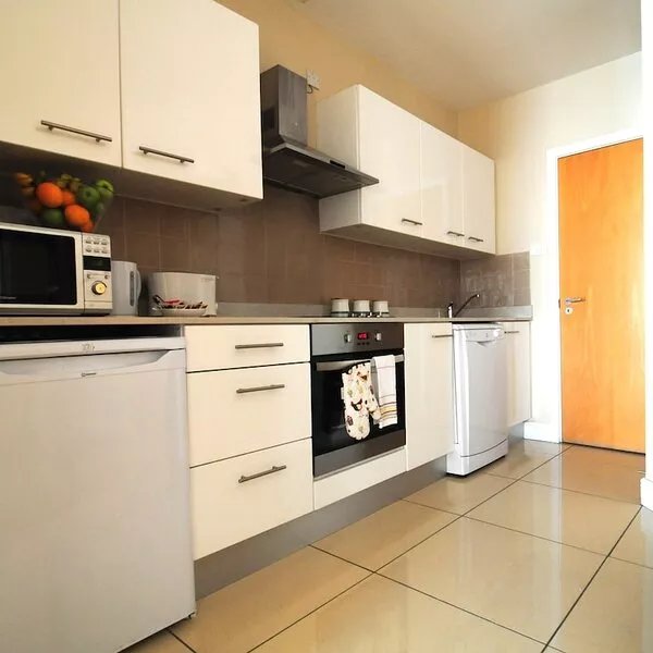 Sea Pointe 2 Bedroom Apartment with Stunning Views