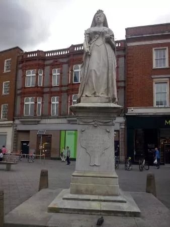Queen Victoria's Statue