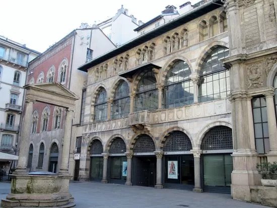 Loggia degli Osii