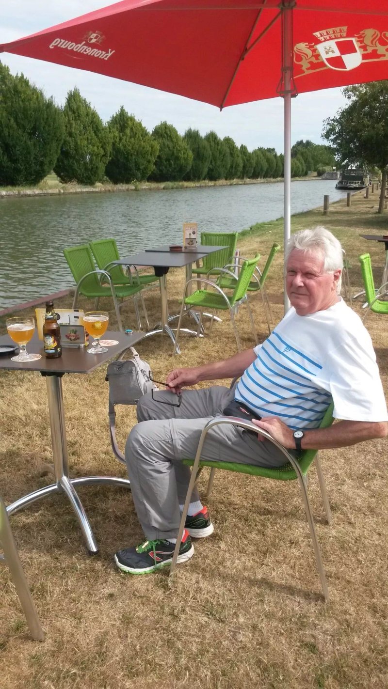 Monsleur Thibaud Huet (Le Cafe Du Canal )