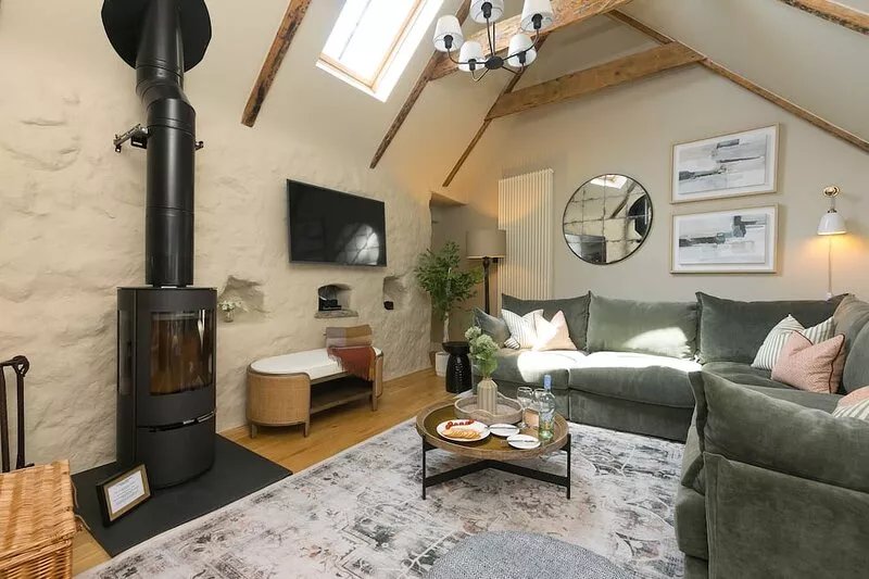 The Moorings, Back Road West - Contemporary Open Plan Cottage in St Ives Sleeps