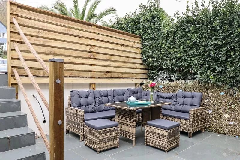 BEACH ROAD HOUSE, pet friendly in Hele Bay, Ilfracombe