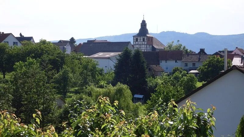 Werra-Meißner Kreis, cheap clean apartment, in a quiet location, near the forest