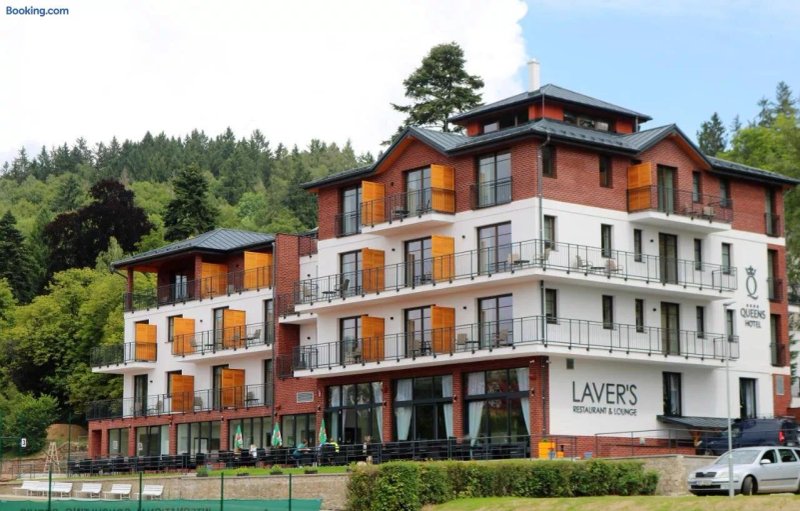 Hotel Queens