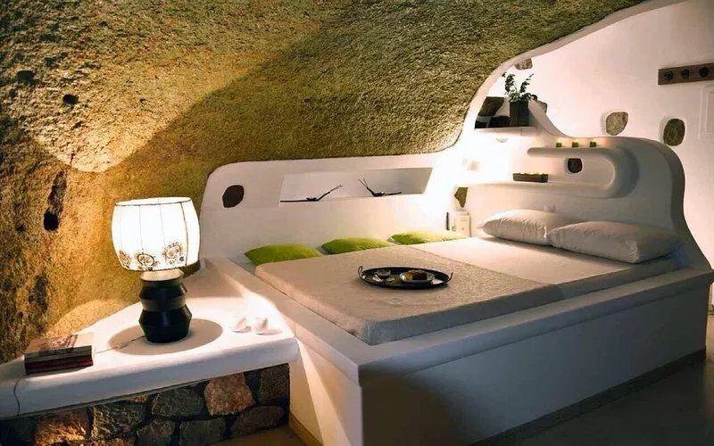 The cave "Terra Nullius" is a unique lodge for a different kind of vacation.