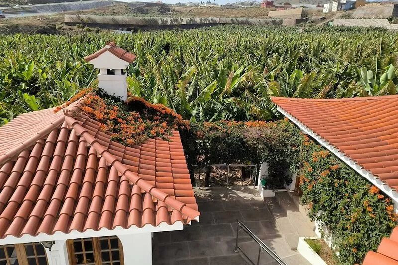 Finca La Esperanza. Seaview Villa with private heated pool. (Accessible)