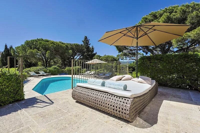 Saint Tropez Luxury Villa - 500 mts to Pampelonne Beach