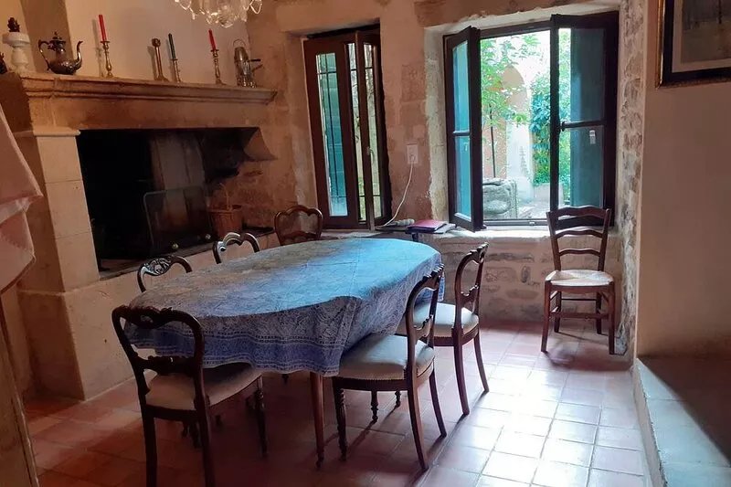 Charming village house in the heart of Gallargues-le-Montueux