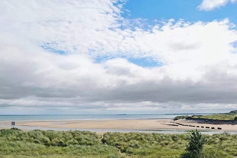 Luxurious holiday home with private terraced gardens just two minutes from the