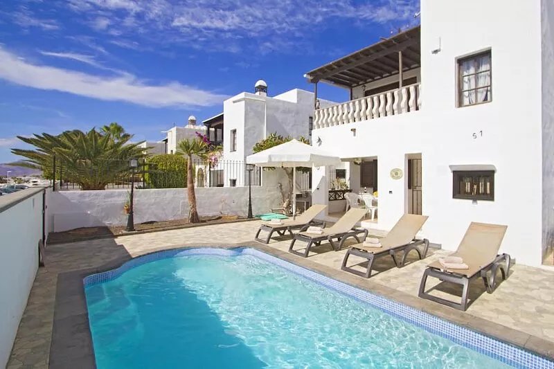 3 Bed Villa, Private Heated Pool Central Puerto Del Carmen, Fantastic Locatio