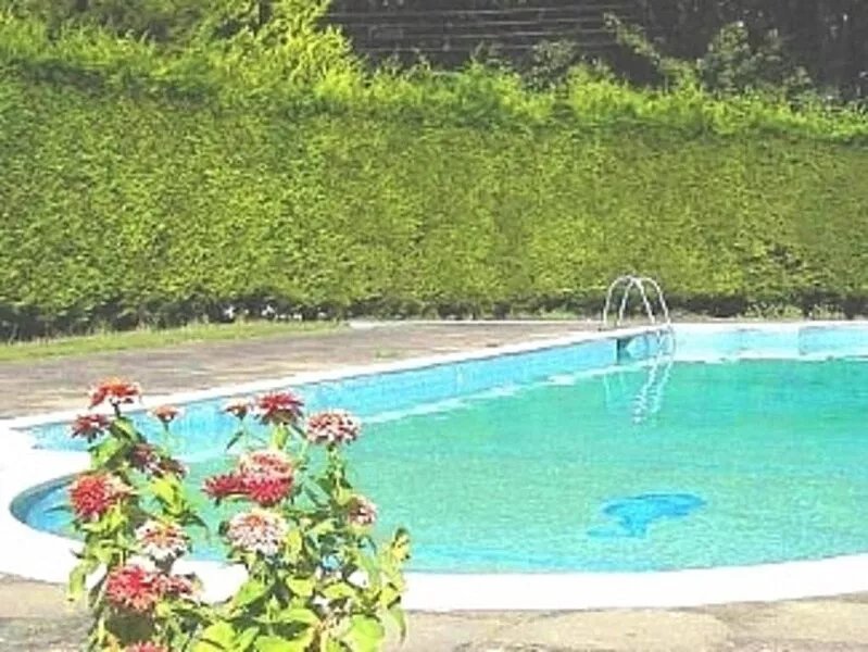 Delightful Holiday Cottage Close to Eastbourne in the grounds of a manor house