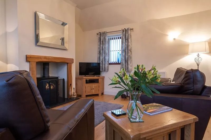 The Coach House - Beautifully converted cottage for two in the Peak District