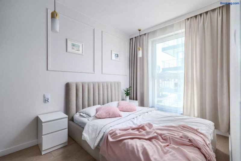 Angielska Grobla Premium by Renters