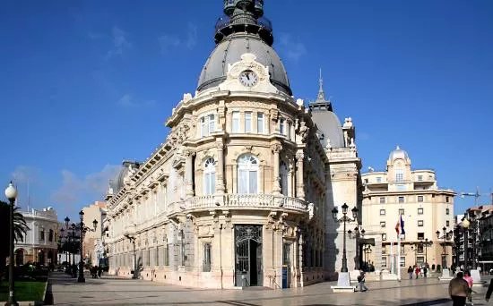 Landmarks & history