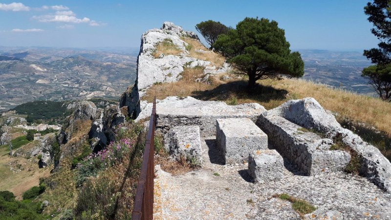 Pagan Sacrificial Altars