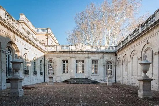 Musee Calvet