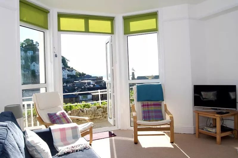 Fantastic Spacious Apartment with Stunning Uninterrupted Views