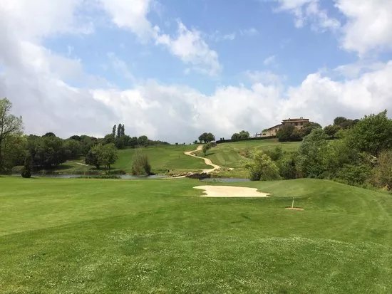 Club De Golf Montanya