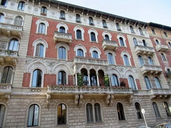 Palazzo Via Boccaccio 32