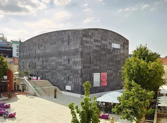 Museum of Modern Art Ludwig Foundation (MUMOK)
