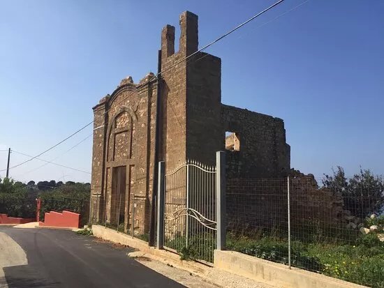 Ruderi Ex Chiesa Della Sacra Famiglia