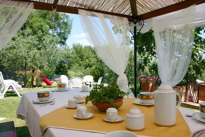 Wonderful private villa for 9 guests with private pool, TV and parking