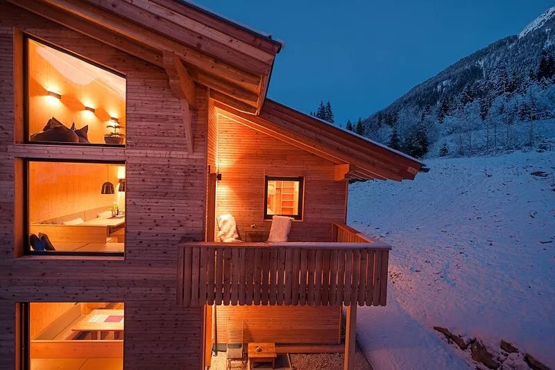 Wooden holiday home to the Stubai Glacier, garage, stone pine room