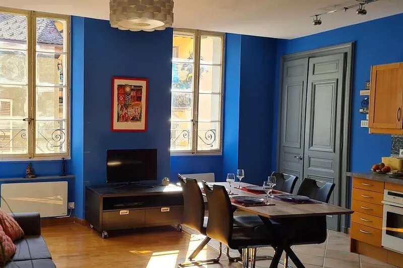 Bluemoon- Cœur de Ville - Place de Parking Privée